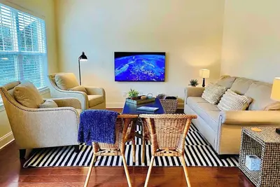 Image de 416: Franklin 3br Townhome, King Suite, Ev Charging