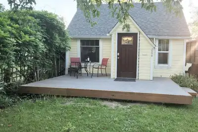 Image de Fully Remodeled South Eugene Cottage - 1/2 mile from U of O