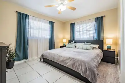 Image de Private home 2 bdr. Short drive to Gulf’s best beaches