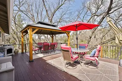 Image de Bigfoot Retreat - Close to Golf and the Beach by Yosemite Region Resorts