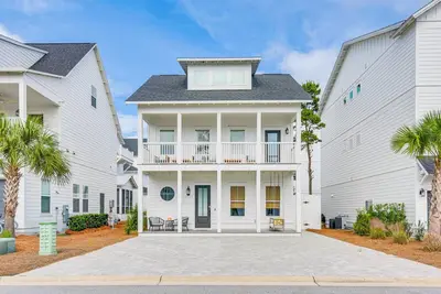 Image de Inlet Beach Cottage: Close to Beach Access!