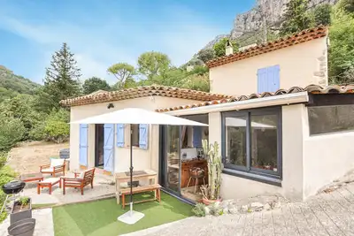 Image de Belle maison à Saint-Jeannet avec WiFi