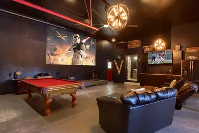 Image de Summers@Bom, Yosemite\\BassLake, Sleeps 22, hottub, Movie\\Game\\Billiards\\Play