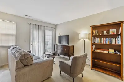 Image de Spacious 2 bedrooms townhouse by the Greenway/ Pool access