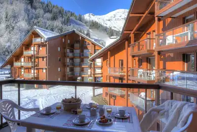 Image de Bel appartement avec bain à remous, Wifi, Tv, balcon, animaux admis et parking