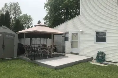 Image de Wildwood apt 4. 5 blocks from the beach, huge yard