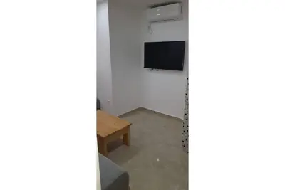 Image de 4:Ain el turck superbe appartement en résidence