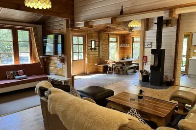 Image de Karelia - Luxury Finnish Log Cabin w\/Hot-tub