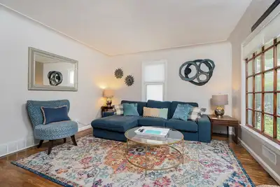 Image de Near park\/zoo\/Utmc\/Dt Toledo, Quiet, Cozy, Working travelers\/families\/dogs okay!