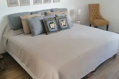 Image de Quiet and Spacious 2 Room Suite in the heart of Mazatlan