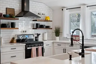 Image de Beautifully Remodeled Home, Close to Downtown! !