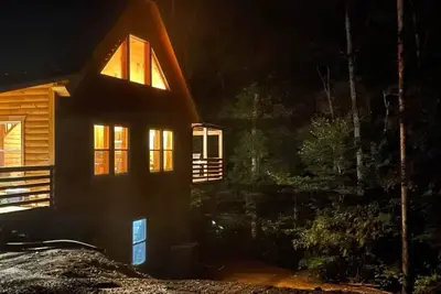 Image de windrock ridge luxury cabin - 5 min from windrock general store
