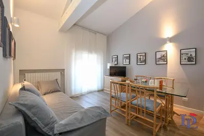 Image de DesenzanoLoft : Peler Cir 017067 - Cni- 00709
