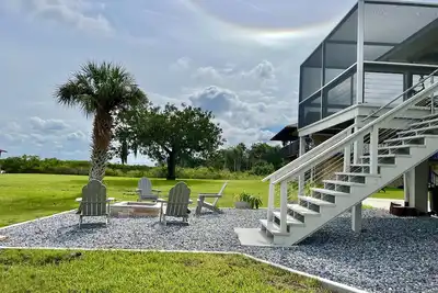 Image de Private Dock and Gulf water access Ozello 3/2 Home with amazing sunrises!