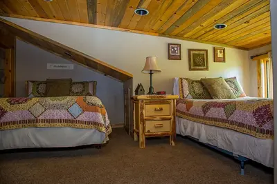 Image de 18) 1 Bedroom With Loft Condos - 3 Queens- The Mountain Inn