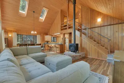 Image de 4br Pet Friendly W/Free Access To Snowshoe Lake