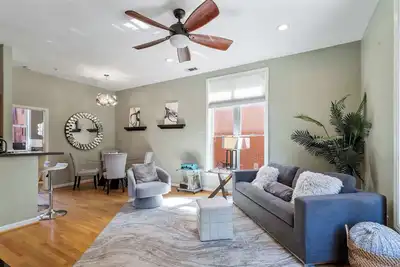 Image de Warehouse District Modern Condo with Private Garage