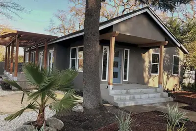 Image de Park and 8th-Just 3 blocks to Downtown Paso!