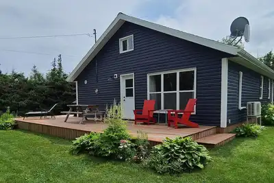 Image de Tucked Away Cottage located in Canoe Cove on Pei's South Shore