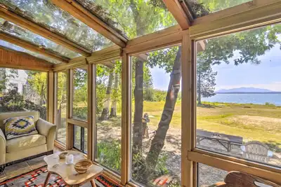 Image de Scenic Lake Almanor Home w/ Mountain Views!