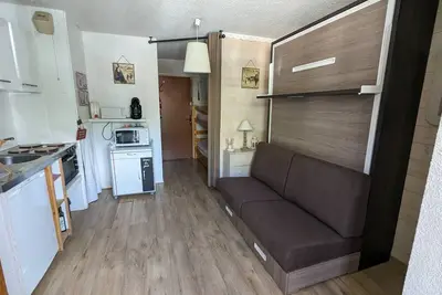 Image de Studio cabine pour 3 personnes avec balcon Ouest, au centre de Valloire, proche commerces et ski