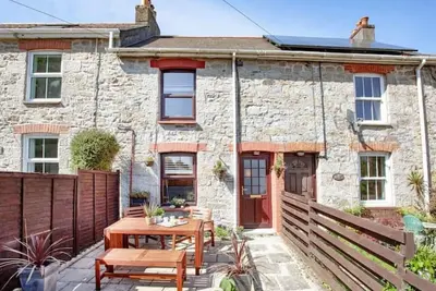 Image de A beautiful 3 bedroom Cornish Cottage & wood stove