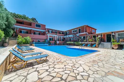 Image de Studio 'Arianna 14' avec terrasse privée, piscine partagée et Wi-Fi