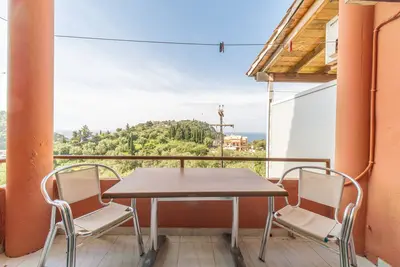 Image de Appartement Arianna 10 avec vue sur la mer, piscine partagée et Wi-Fi.
