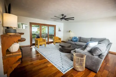 Image de Eureka House-Hot Tub-Game Room-2 Mi to Downtown