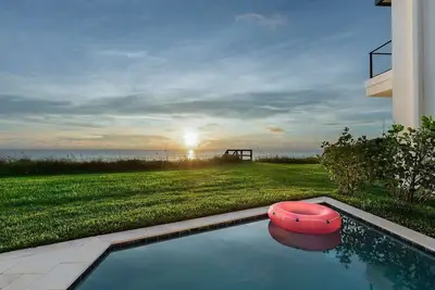 Image de The Fanta Sea | Brand New Dream Beach House with Pvt Pool, Steps from the Ocean