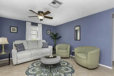 Image de Come explore beautiful, historic Tarpon Springs on the sunny Florida Gulf Coast!