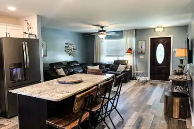 Image de Discover Jensen Beach charm, just an 10-min drive to Jensen Beach and Stuart