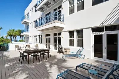 Image de Sundown Refuge by AvantStay | Great Location w/ Outdoor Dining & Shared Pool!