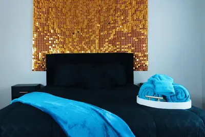 Image de ⭑Luxury hideaway w\/ Private Balcony⭑ (New Listing! ! ! ! ! ! )