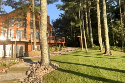 Image de Sunset Shore Cabin with Sugar Sand Beach - Pontoon Available