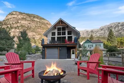 Image de Lavish Ouray Downtown Getaway