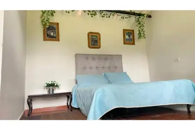 Image de Confortable Cabaña Para que Disfrute con su Pareja
