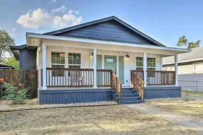 Image de Charming San Antonio Home ~ 4 Mi to Downtown