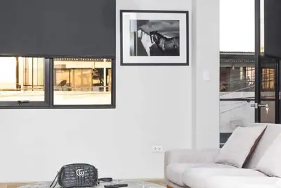 Image de Beautiful and Modern Apartment