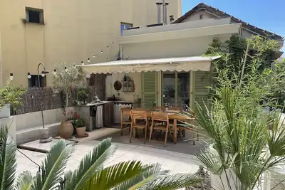 Image de Totally renovated Penthouse-with 50 sqm privat Terass in Nice Old center