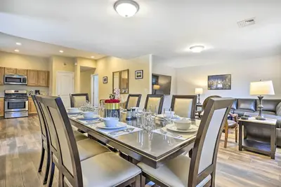 Image de Ideally Located Glen Cove Apartment!