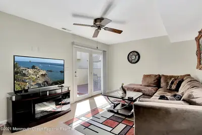 Image de Beach Block Retreat w/Patio, Off Street Parking, Linens & Towels, Beach Gear
