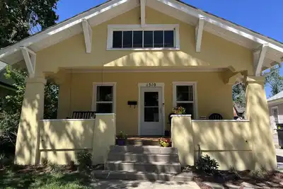 Image de Cheerful 3-bedroom minutes from downtown and Occ