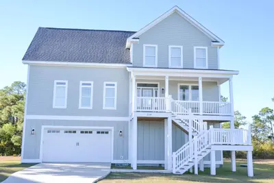 Image de 3br Harkers Island Dream! King bed! WaterViews