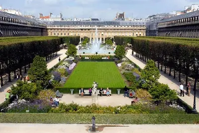Image de A Modern Plush Home on Rue St Honore-The Very Chic Paris Postcode