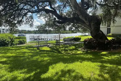 Image de Bay View Condo, Minutes to Top Beach in the Us