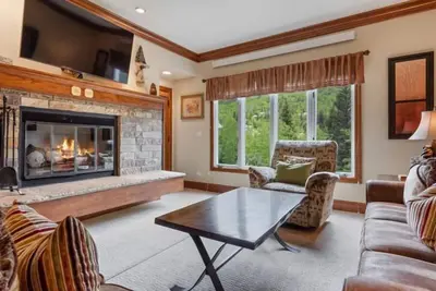 Image de The Charter at Beaver Creek A240
