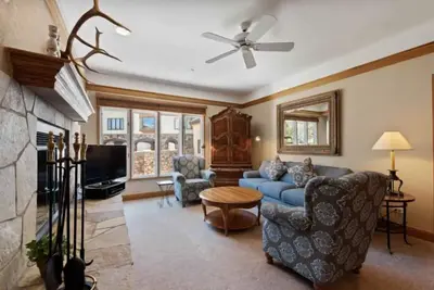 Image de The Charter at Beaver Creek F310