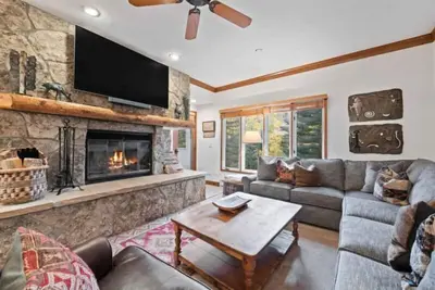 Image de The Charter at Beaver Creek F140