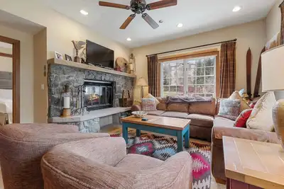 Image de The Charter at Beaver Creek E110